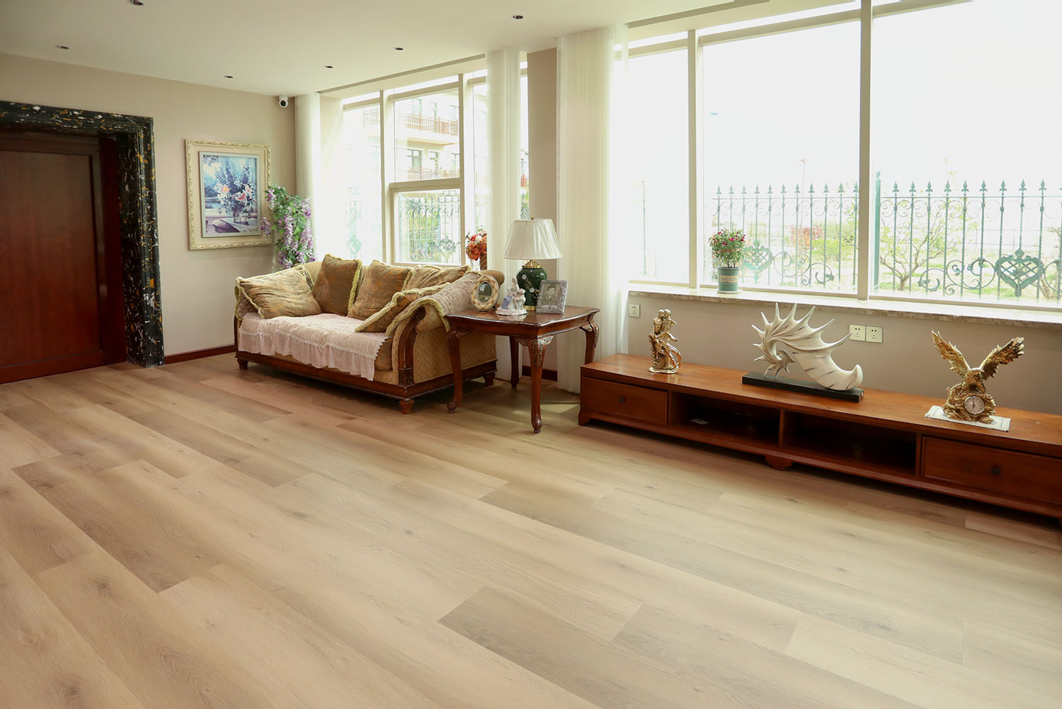 煙臺家裝-古銅沙灘