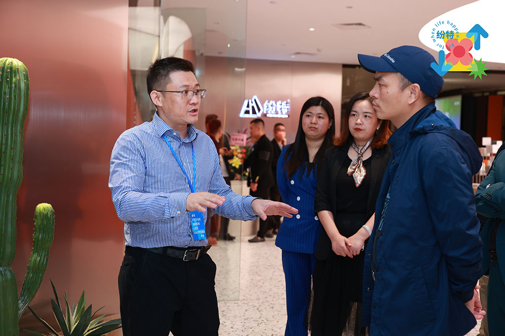 紛特石晶,開啟繽紛之旅 紛特石晶,開啟繽紛之旅